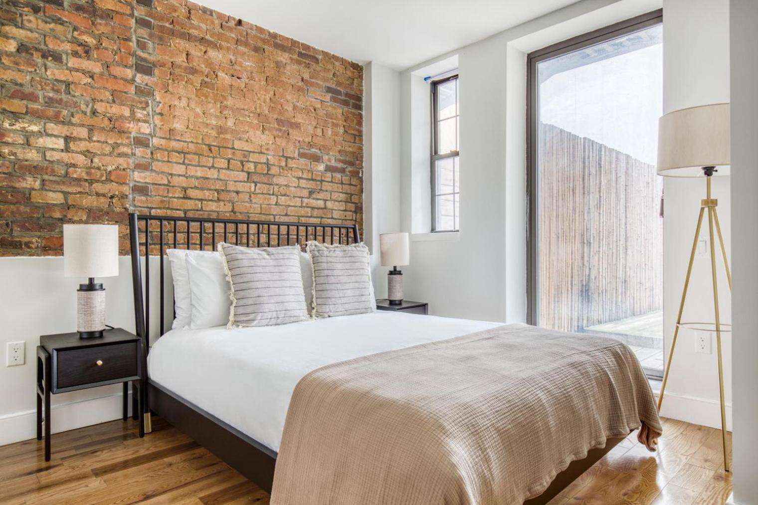 Downtown Bk 1br W Roof Gym Nr Train Nyc-698 Apartamento