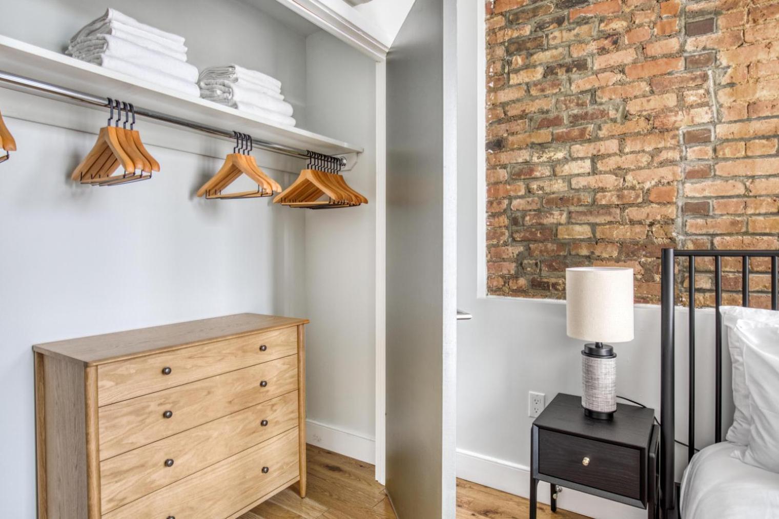 Downtown Bk 1br W Roof Gym Nr Train Nyc-698 Nova York